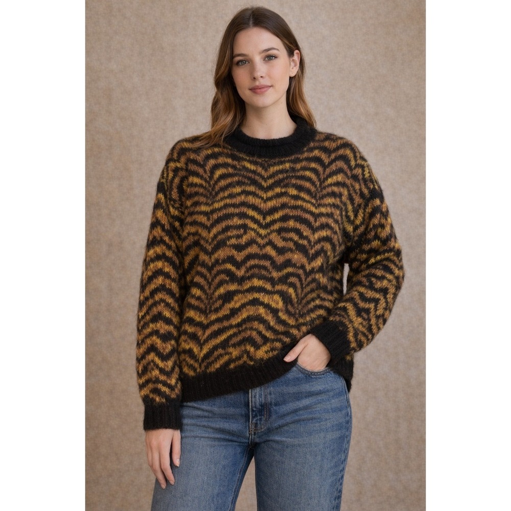 Vintage Valerie Stevens Mohair Blend Sweater M Fuzzy Zig Zag 90s Grunge Cozy